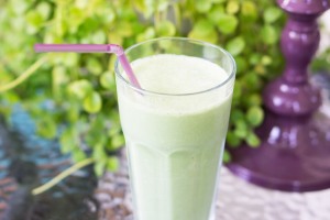 Tropisk &quot;Shrek&quot; smoothie